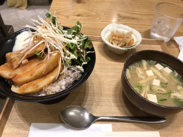 f:id:ksagi:20190620233155j:plain