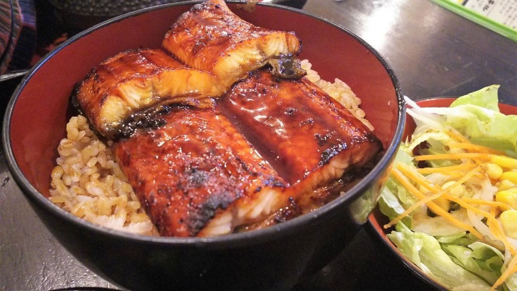 鰻丼が500円で食べられる 宇奈とと 北千住ランチを食べ歩く 北千住ランチサークル