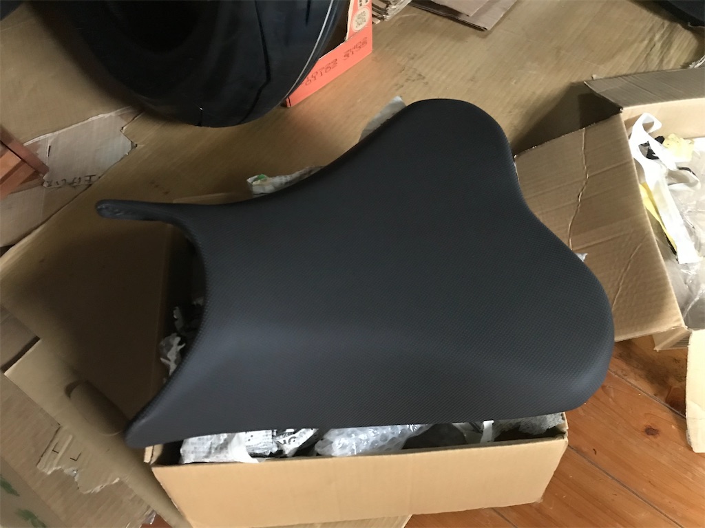TRACER9GT+ 2024 用シート　アンコ抜き加工+低反発+ゲル加工 TRACER9GT+ 2024 用シート アンコ抜き加工+低反発+ゲル加工