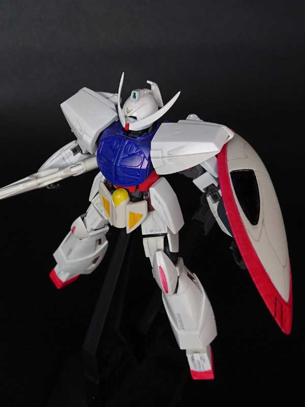 旧キット1/144∀ガンダム+HGグレイズ ミキシング 完成