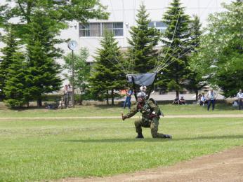 第1空挺団_空挺降下8