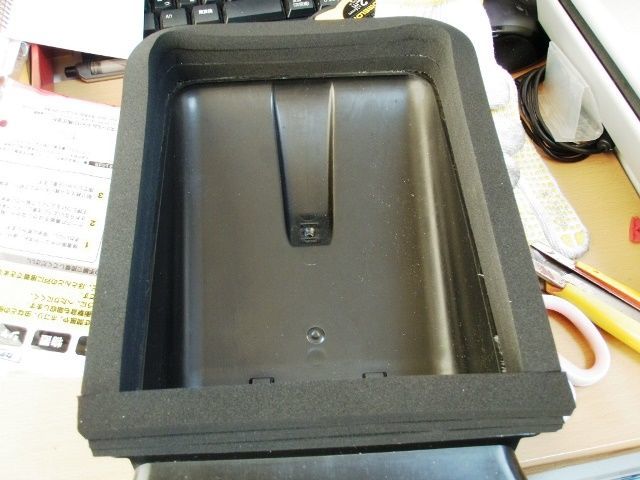 ジムニー JB23W 9型 インタークーラーダクトのスポンジ交換 - 藻岩颪に