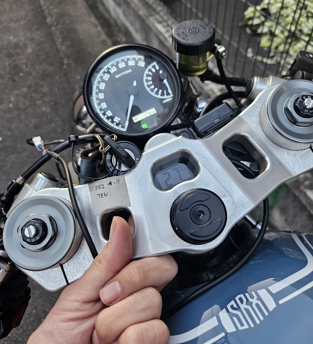 当時物 デイトナ製テンプメーター daytona 油温計 湯温計 サーモ