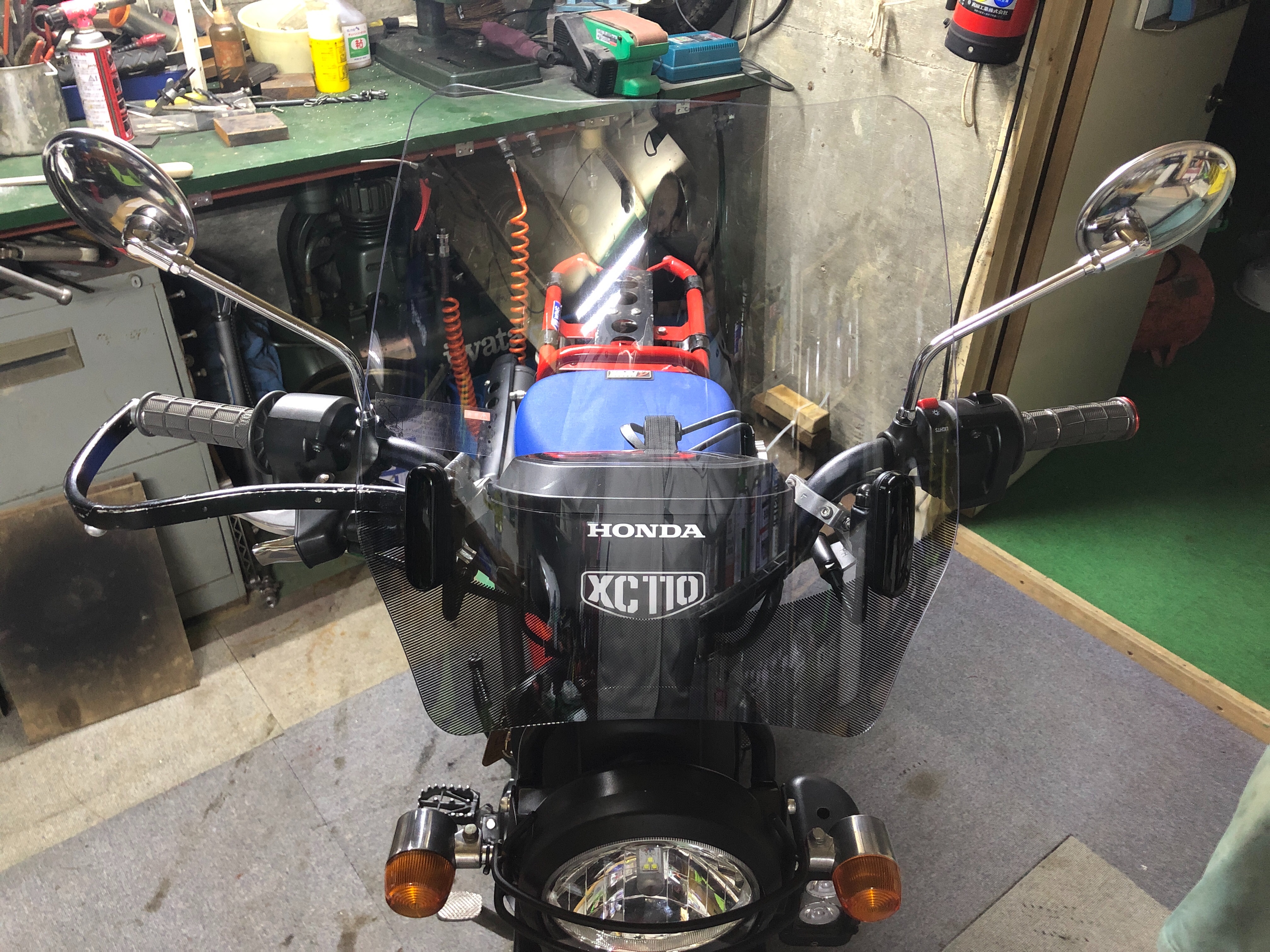 クロスカブ(JA10) に旭風防 CUB-03-C(JA45用)を付ける(感想あり) - 青空