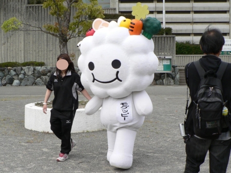 モグッピー：松山市食育推進キャラクター