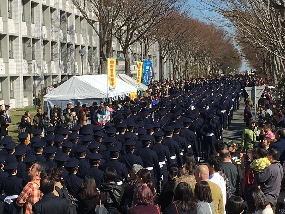 防衛大学校の開校祭に行ってきた 開校祭の見所や今年の棒倒しの結果とは 横須賀に転勤が決まったら読みたくなるブログ