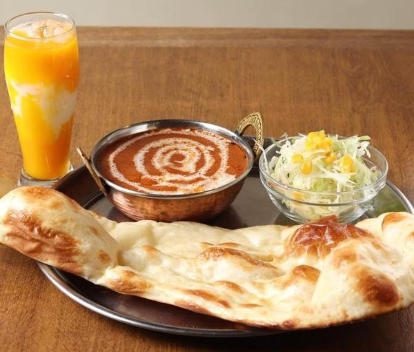 エベレストキッチンのランチセット(店内版)