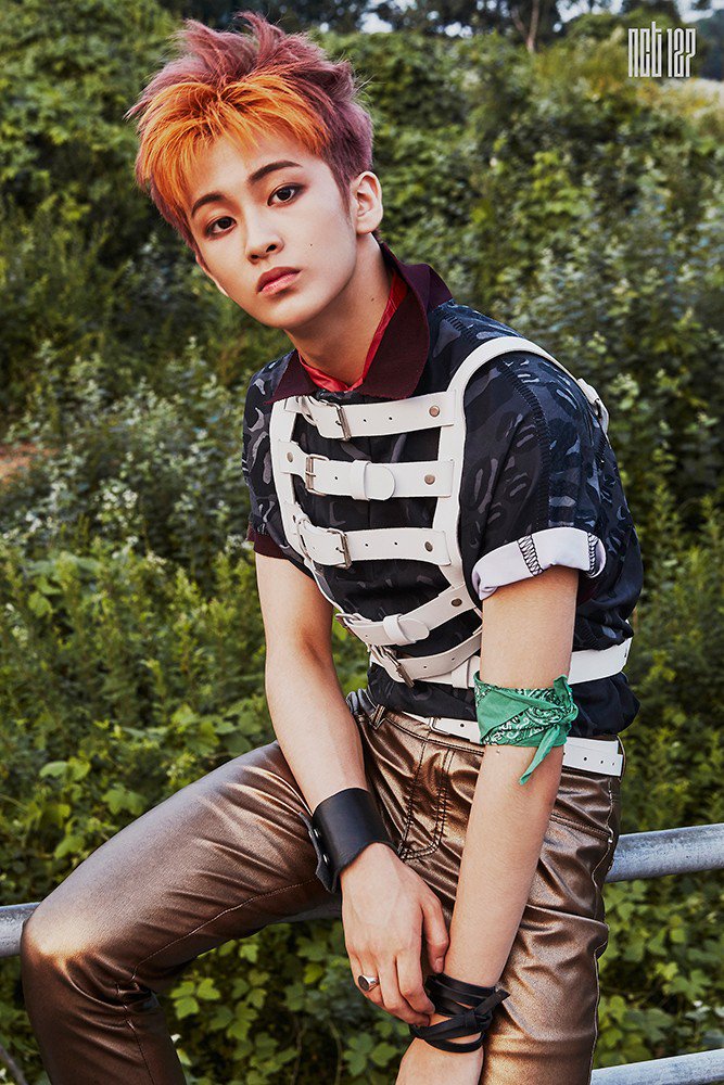 Nctマーク 数ヶ月の間に髪を何度も変えさせられる 韓国ファンの反応 早めにハゲたらどうするのtt ノムノム韓国の反応ブログ
