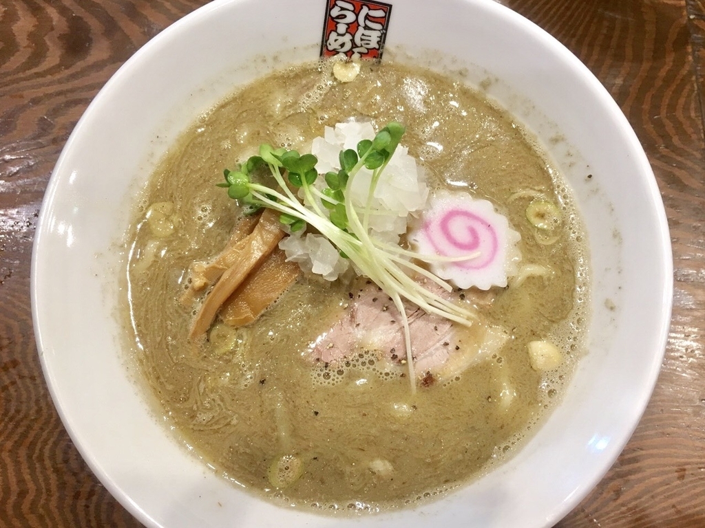 阪急梅田 玉五郎 こってりだけど たぶん ヘルシー お魚がとれるラーメン 定番だけどやっぱりおいしい 浪速のぷりメシ 阪急梅田 玉五郎 こってりだけど たぶん ヘルシー お魚がとれるラーメン 定番だけどやっぱりおいしい 浪速のぷりメシ