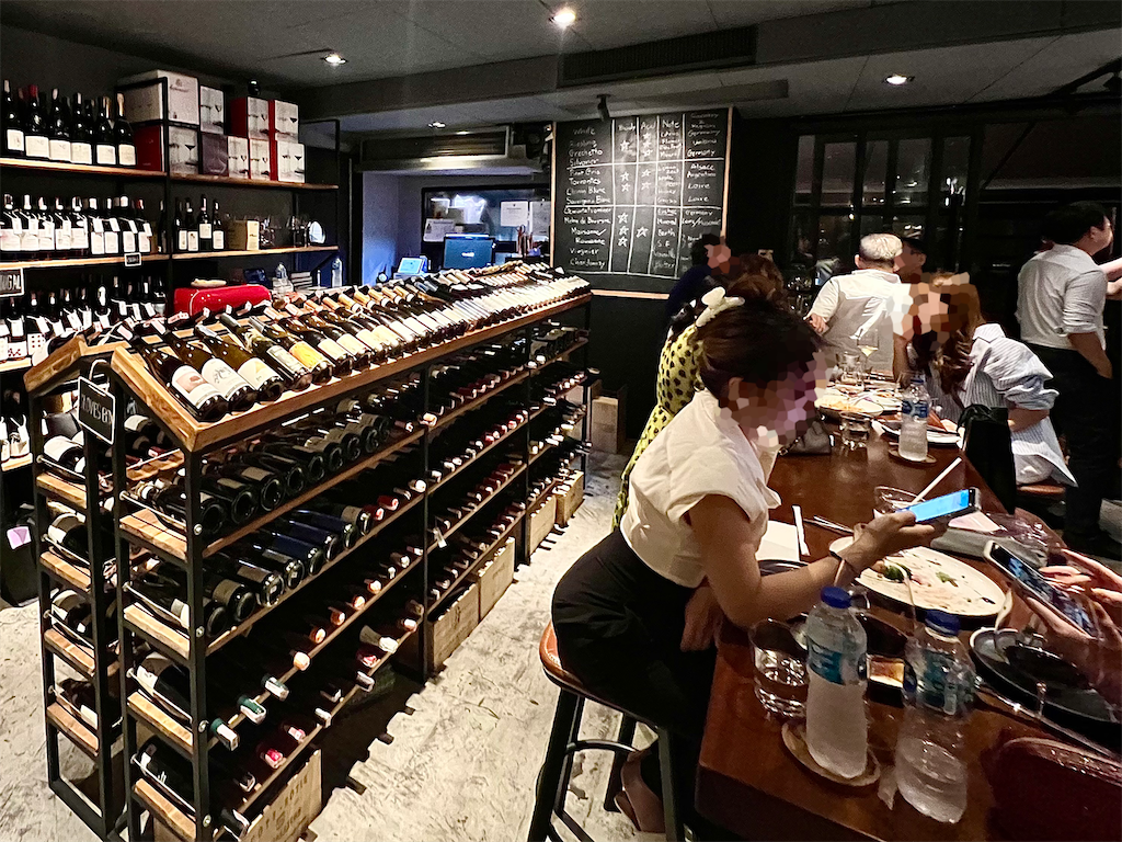 【Swirl Cellar and Wine Bar】手頃な価格で美味しい料理とワインを楽しめる最高の店！ くいしんボッチのペロペロ日記