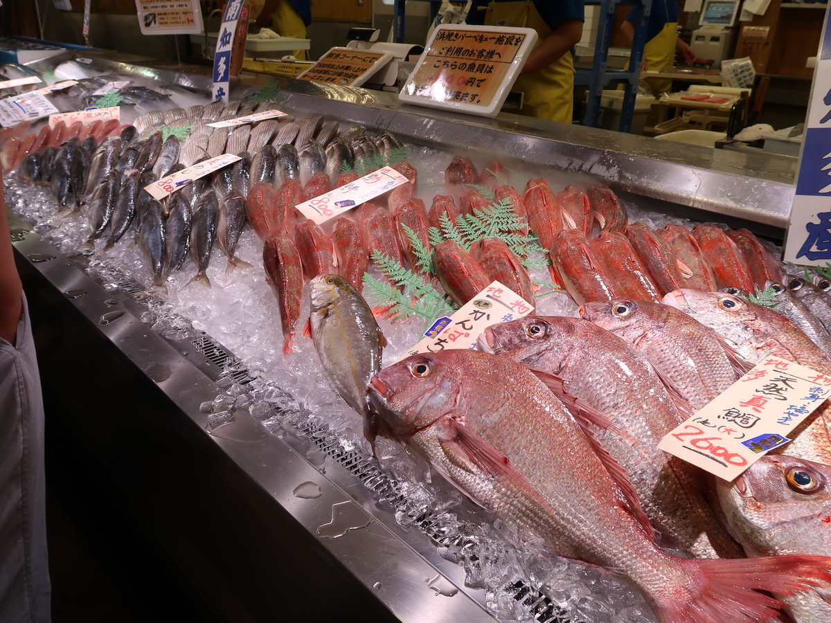 知多の市場は凄かった 半田 魚太郎 豊浜魚ひろば 外ごはん家ごはん