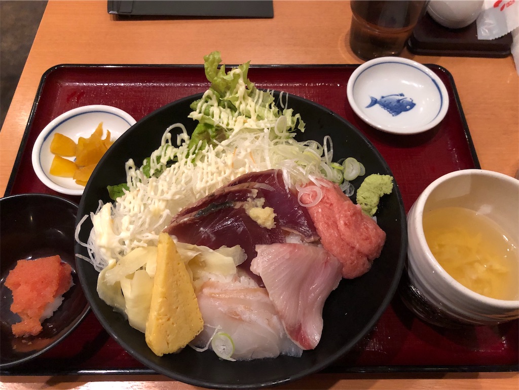 勝どき よかたい 日替わり海鮮丼を喰らう 大盛り無料で腹パン間違いなし クッキング父ちゃん食べ歩き食レポブログ