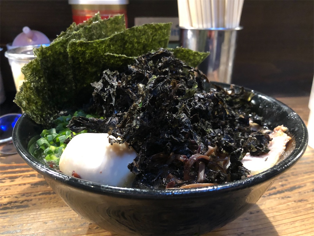 相模大野家系クックら限定塩とんこつ岩海苔トッピングがやばすぎる ラスト一口まで磯の香りがブワッと広がるまさにオーシャンメン クッキング父ちゃん食べ歩き食レポブログ