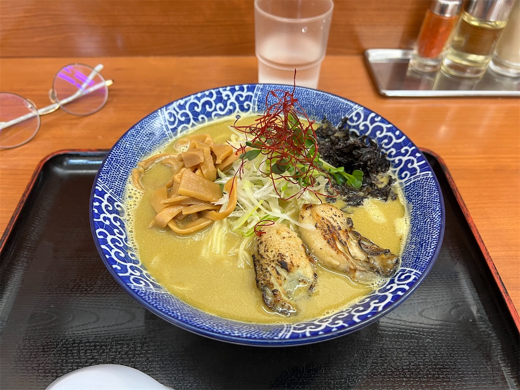 相模大野肉煮干中華そば鈴木ラーメン店の 牡蠣そば は超濃厚で磯感半端ない熱々スープが身悶えするほど美味い クッキング父ちゃん食べ歩き食レポブログ