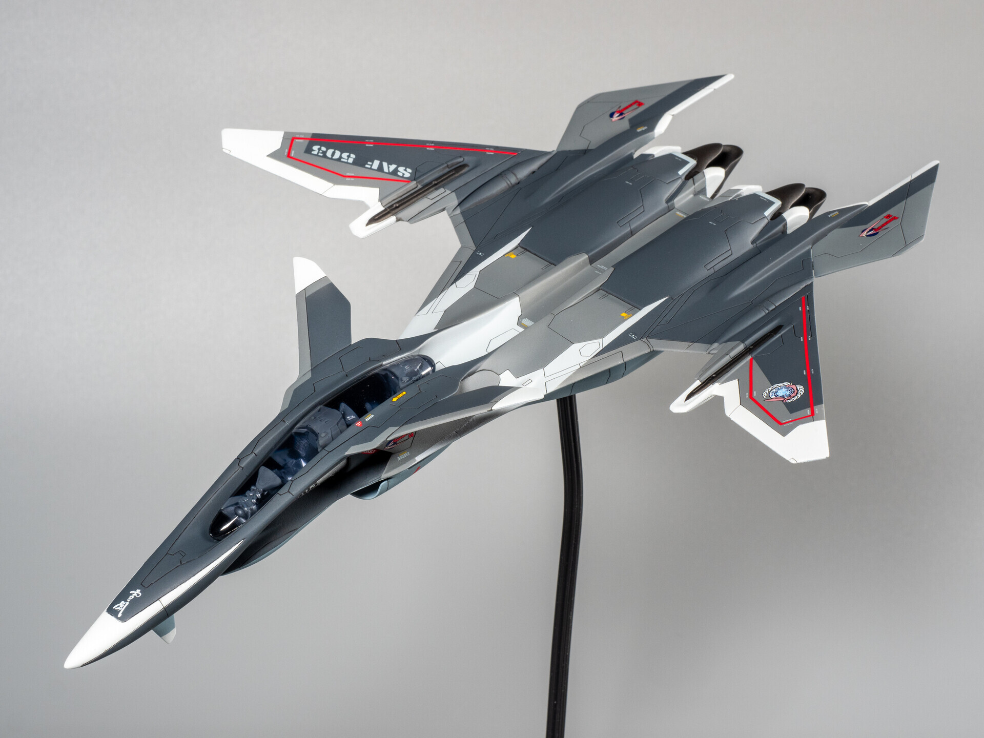 戦闘機プラモ 製作レビュー】PLATZ 1/72 X-2 FRX-00 メイヴ 雪風
