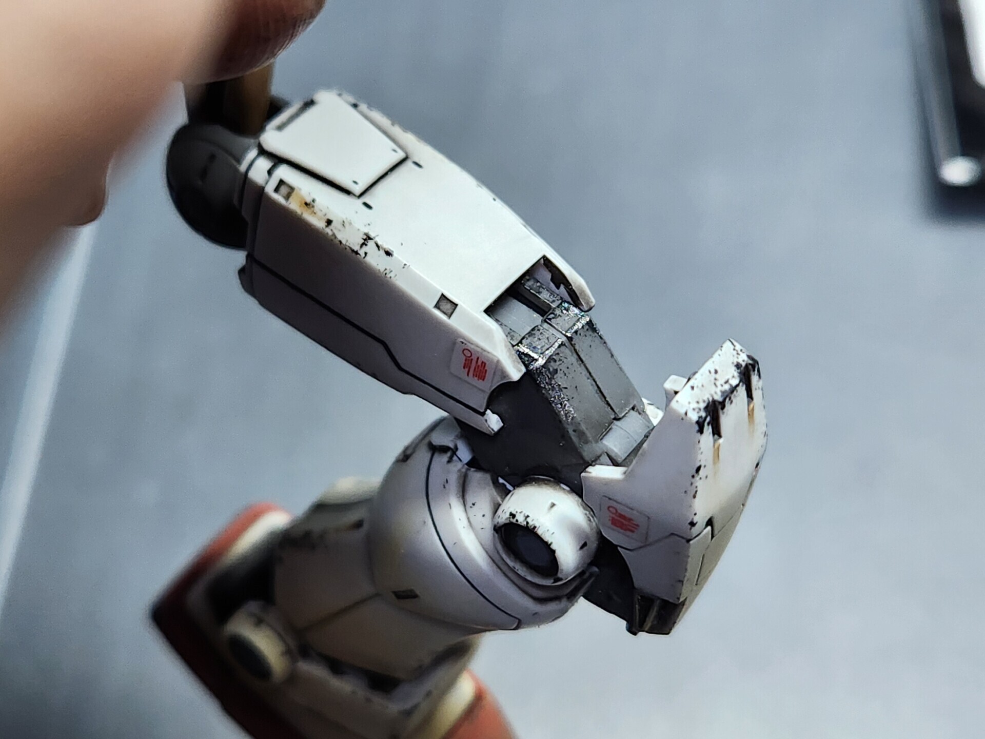 ガンプラ 製作レビュー】初心者が初めての「成形色に簡単