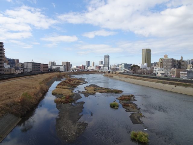 市街地の裸婦像めぐり - くまもと自転車紀行