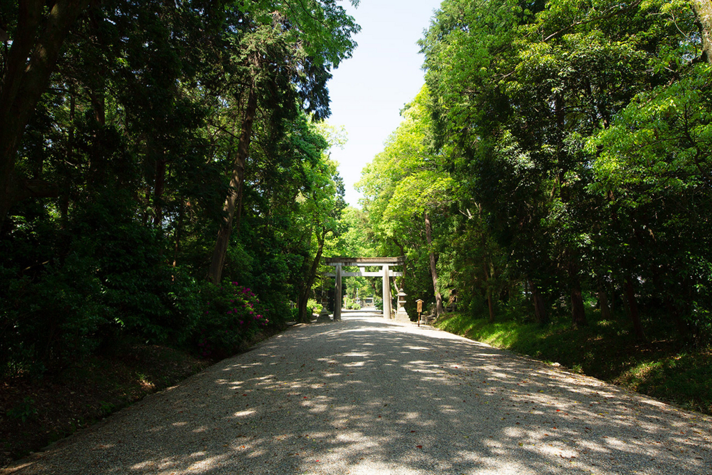 大和神社