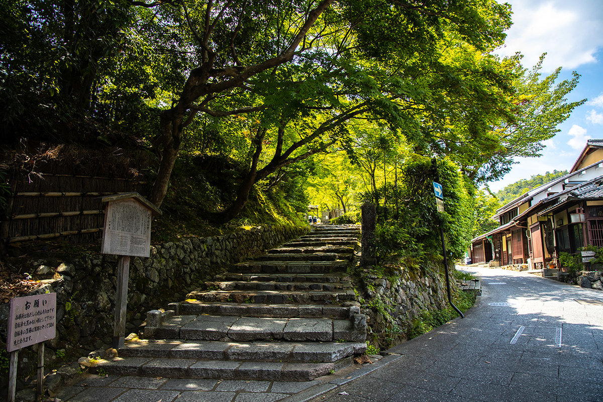 あだし野念仏寺西院の河原