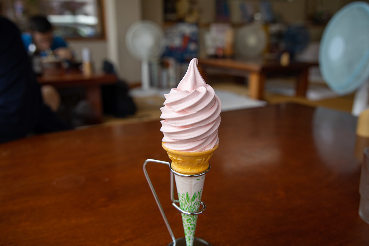 桜ソフトクリーム