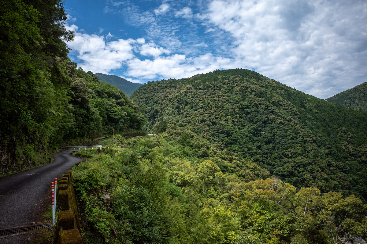 奈良県の秘境の絶景、十津川村の果無集落