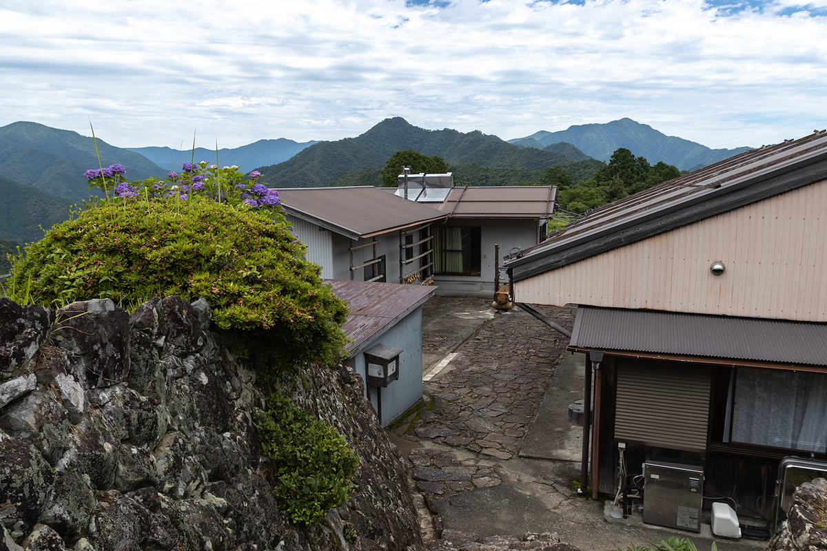 奈良県の秘境の絶景、十津川村の果無集落