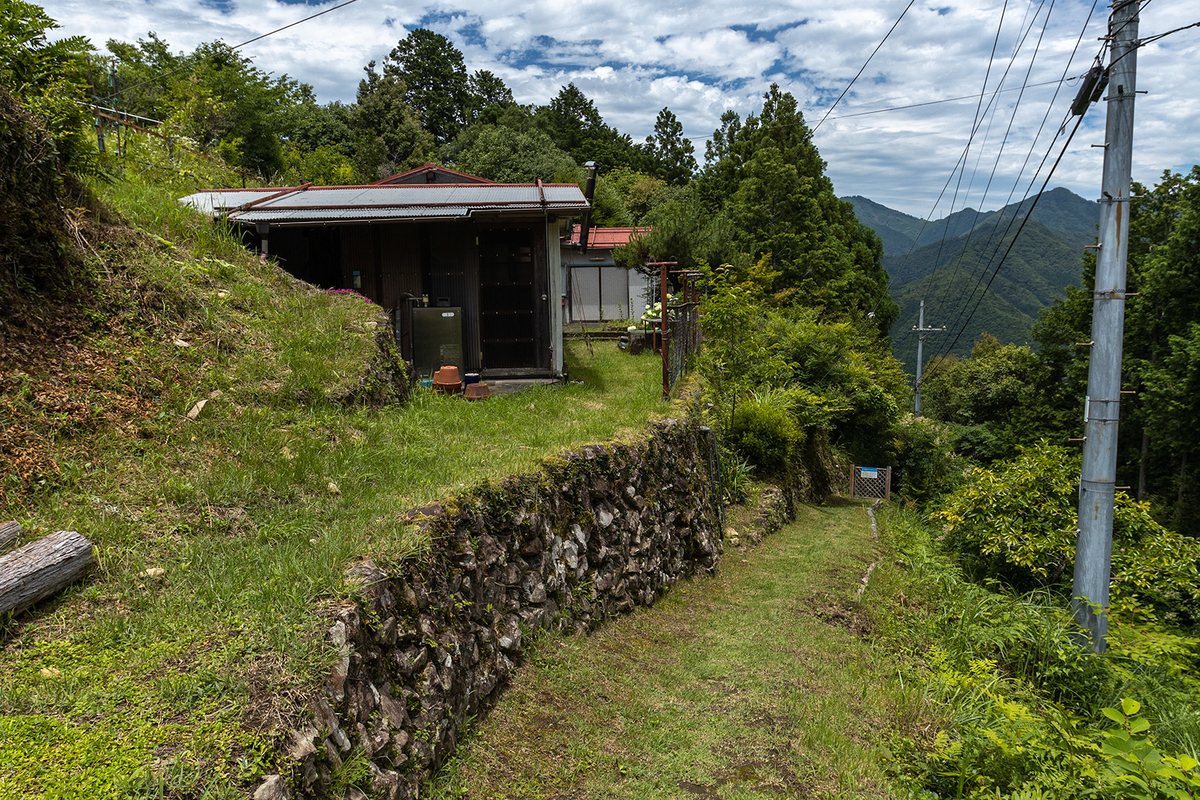 奈良県の秘境の絶景、十津川村の果無集落