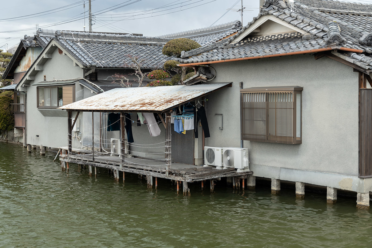 奈良県大和郡山市