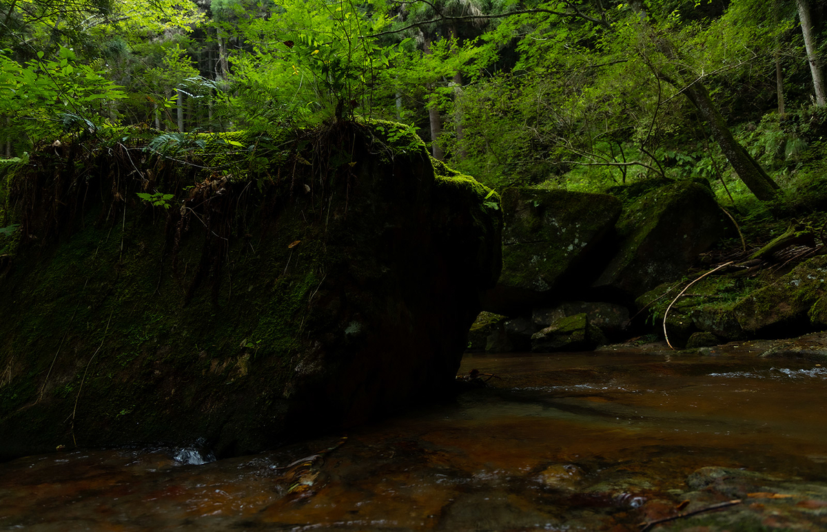 深谷龍鎮渓谷（龍鎮の滝）