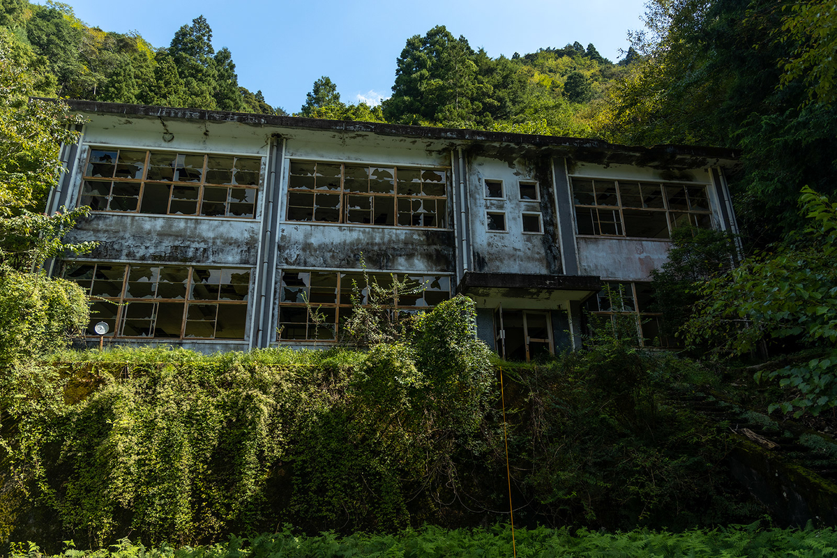 旧東ノ川小中学校