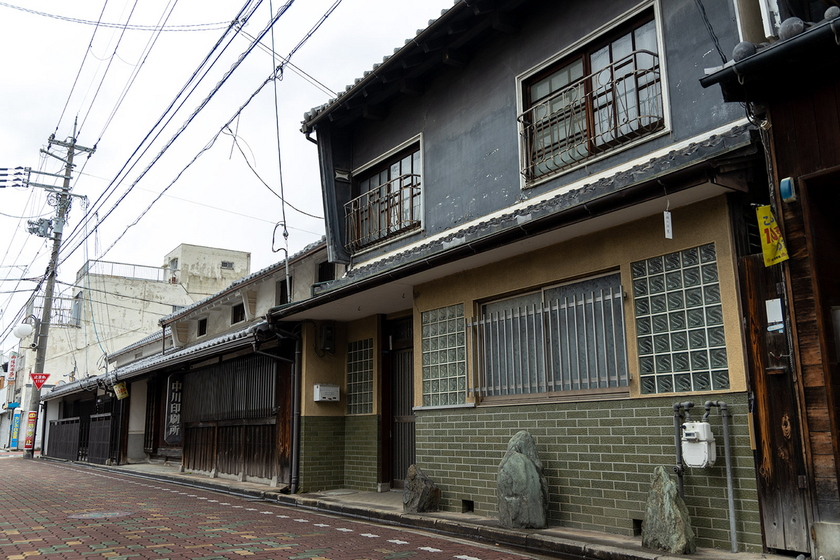 奈良県大和高田市