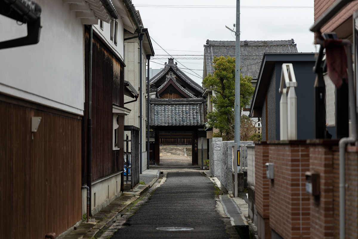 奈良県大和高田市