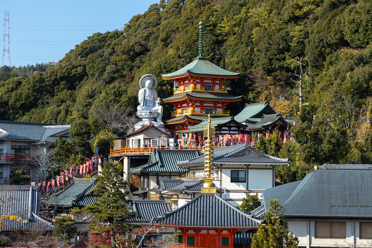 朝護孫子寺