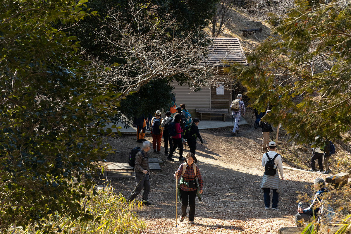 低山登山二上山