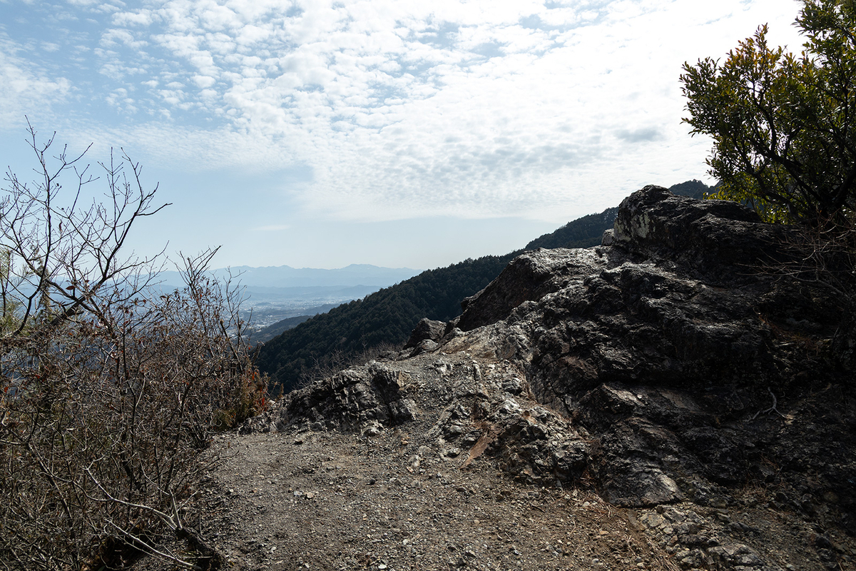 低山登山二上山
