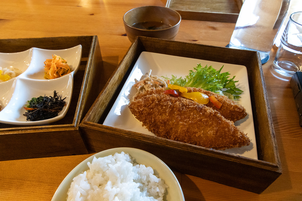 真田幸村の郷、九度山にある古民家カフェ。「げんじろうの昼ごはん」