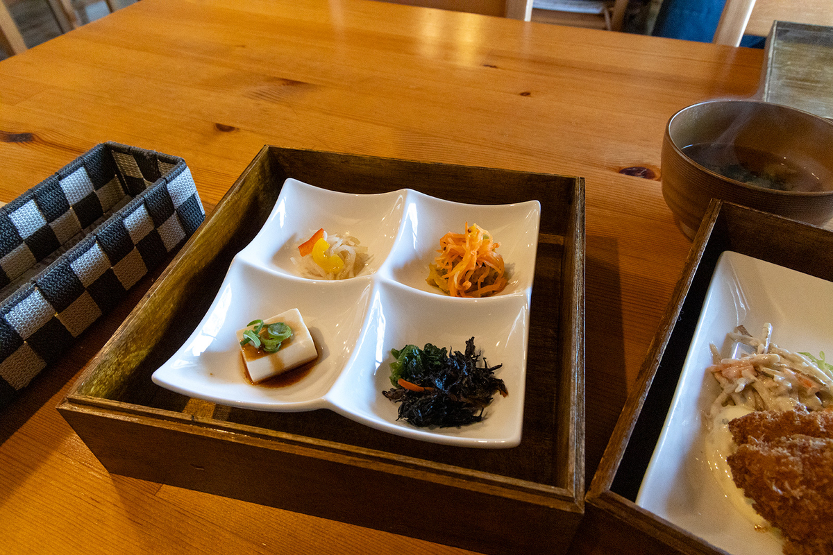 真田幸村の郷、九度山にある古民家カフェ。「げんじろうの昼ごはん」
