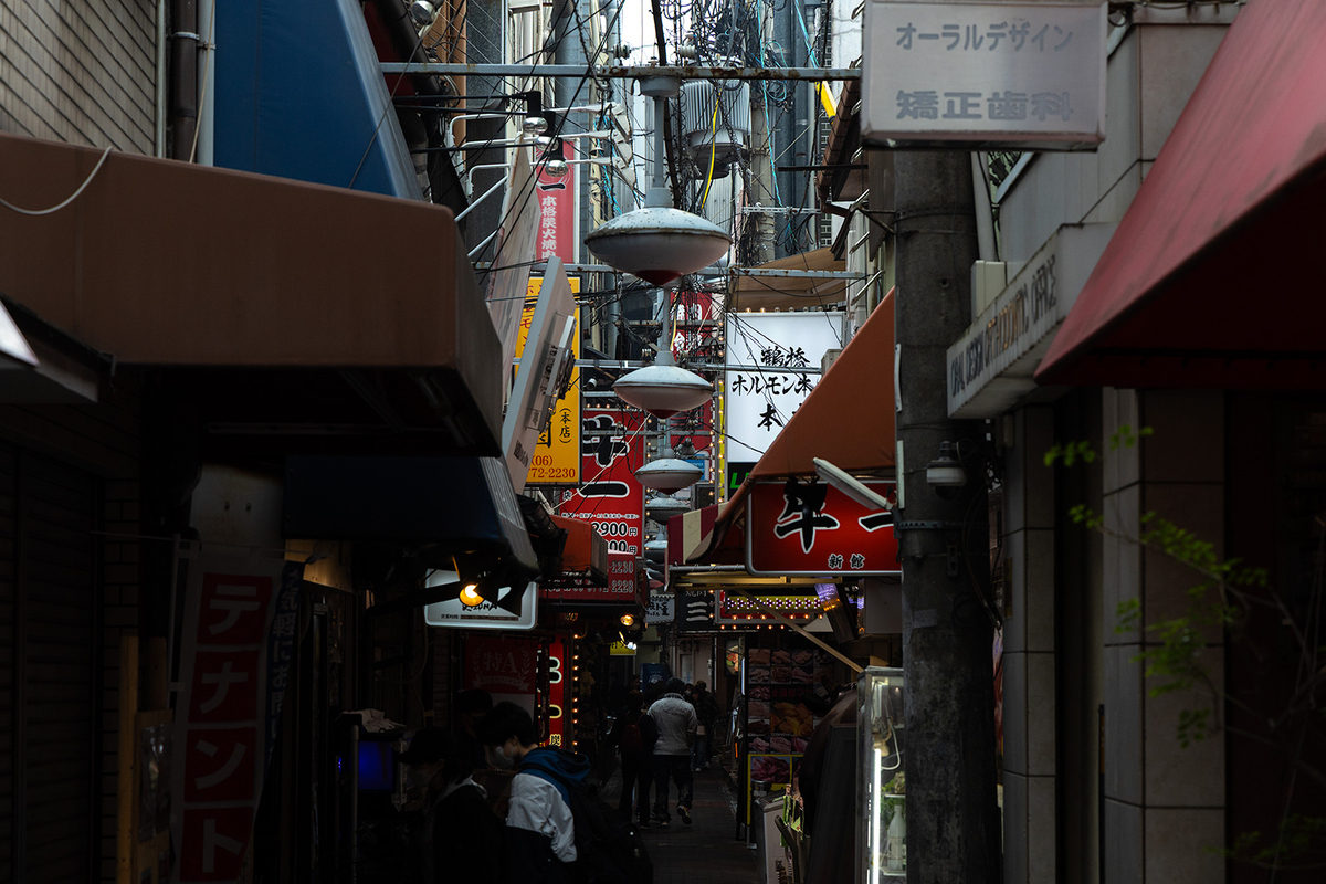 【大阪の珍スポット】思った以上にブレードランナー化していた鶴橋商店街を撮影