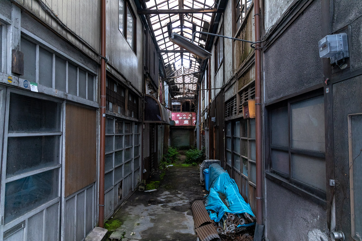 奈良県大淀町の廃墟商店街