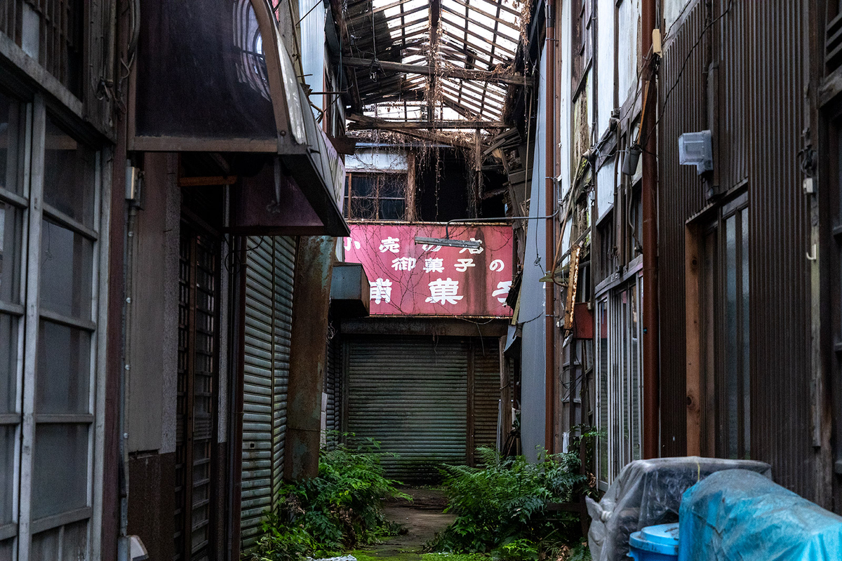 奈良県大淀町の廃墟商店街