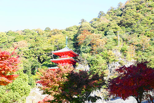 岐阜公園の三重塔