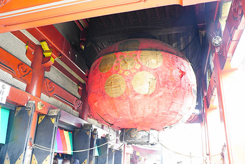 名古屋の大須観音の歴史ある光景