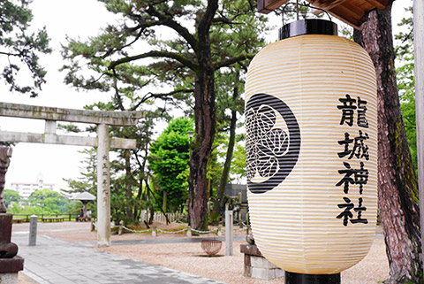 龍城神社