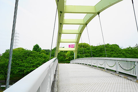 荒子川を渡る橋