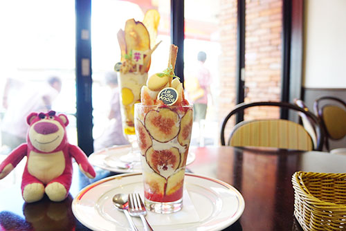 ルカフェアンドールの芋パフェといちじくパフェ