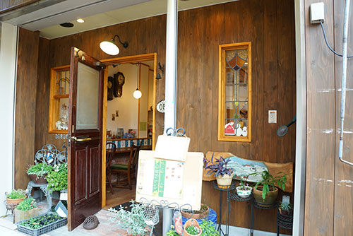 東岡崎のカフェ ガーデンママ