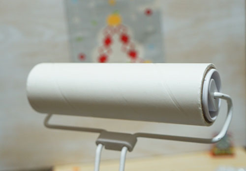 カインズのケースが要らないワイヤーフレームロングカーペットクリーナー