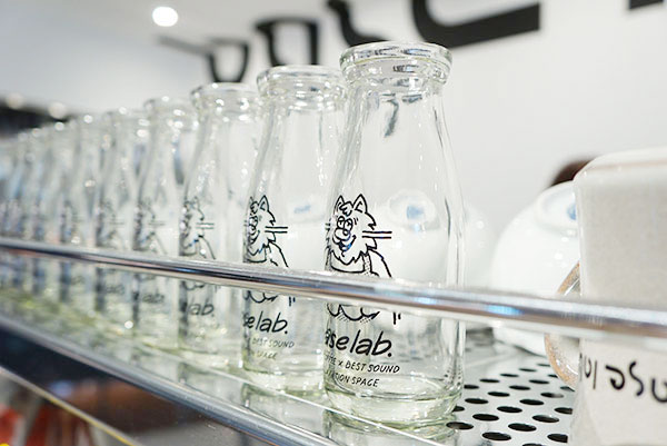 瓶はお持ち帰りできます