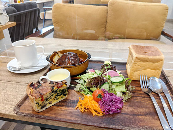 ハンバーグランチプレート