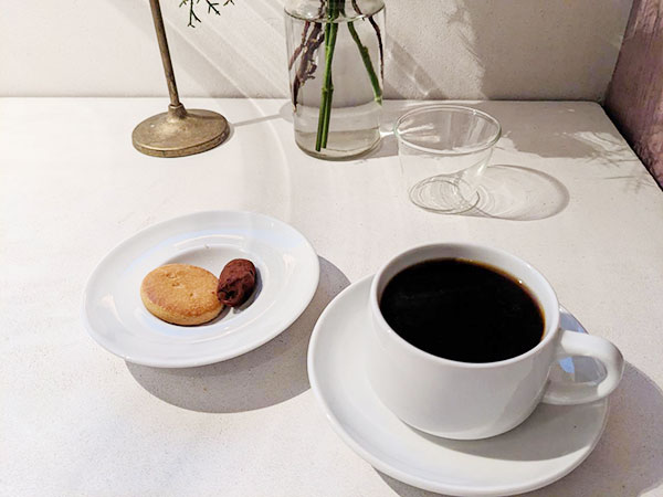 最後のドリンクとお菓子